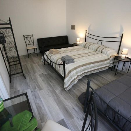 B&B Natu 卡利亚里 外观 照片